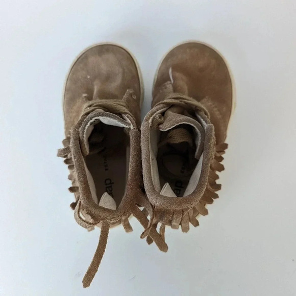 Gap Suede Fringe Boots- 8 - Picture 6 of 7
